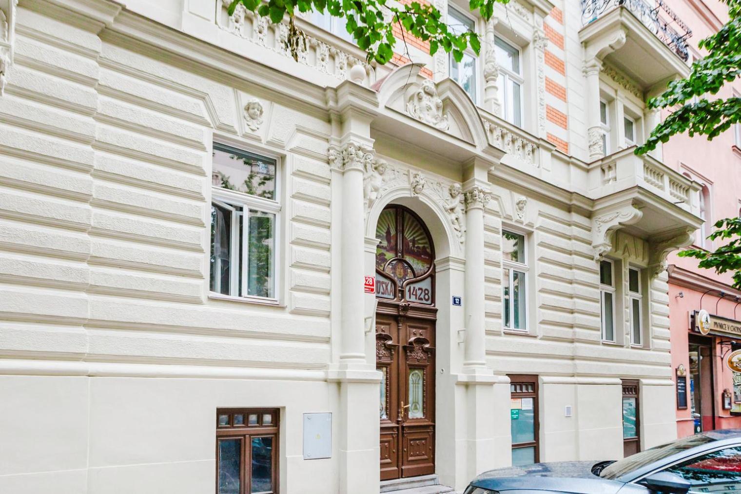 Blueground Vinohrady Balcony Luxury Area Prg-32 Appartamento *